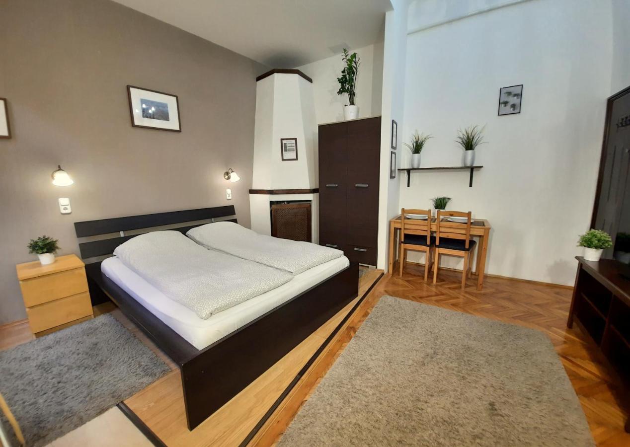 Central Gold Apartment Budapeşte Dış mekan fotoğraf
