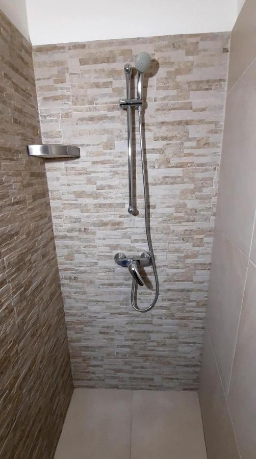 Central Gold Apartment Budapeşte Dış mekan fotoğraf